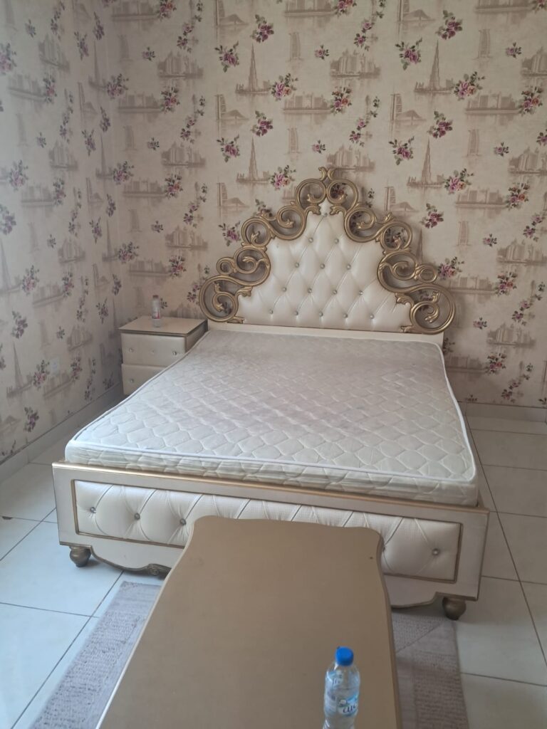 Ras-al-Khaimah - علاوي لتجارة اثاث مستعمل